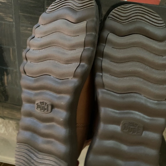 Hey Dude Women’s Water Repellent Cognac Craft Leather Boots - Picture 4 of 5